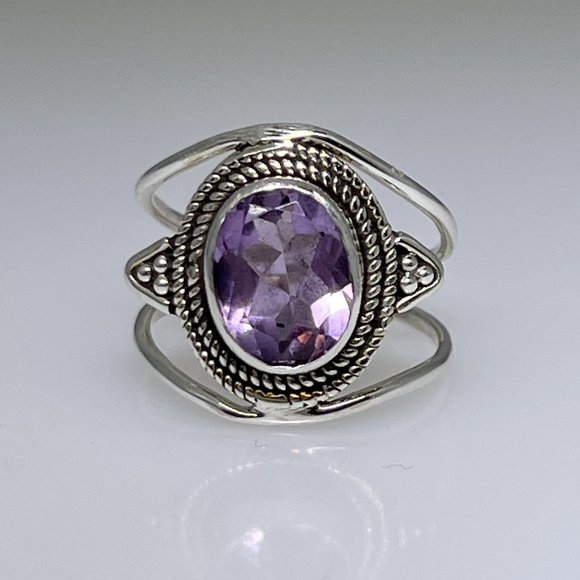 Sterling Silver ring set with natural faceted Amethyst gemstone, size: 6.25 NWOT - Picture 1 of 5